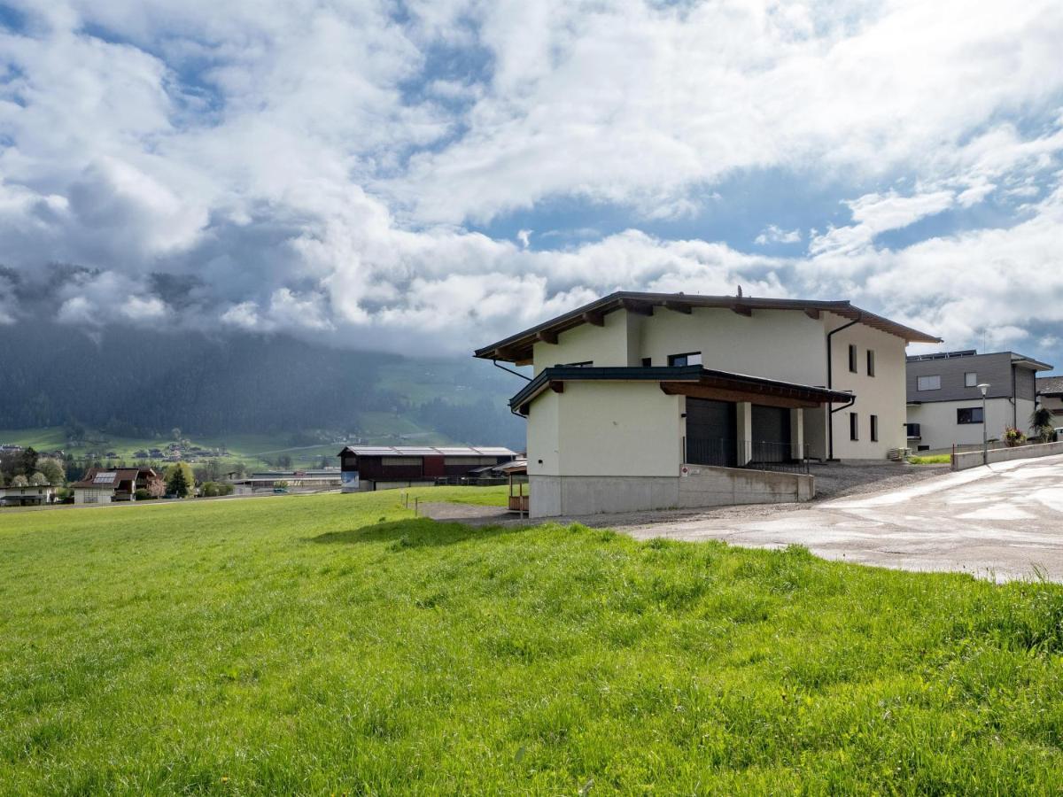 Lodge Schoenfeld Schlitters Exteriér fotografie